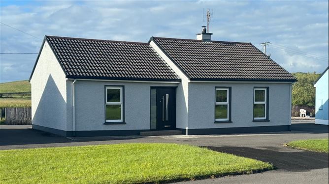 5 Kelly's Crescent, Rossnowlagh, Rossnowlagh, Donegal