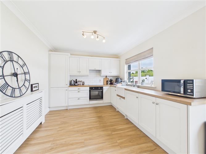 Photo 4 of 33 — 63 Rowan View, Sixmilebridge, Co.Clare