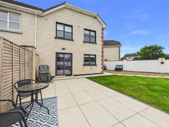 Photo 24 of 33 — 63 Rowan View, Sixmilebridge, Co.Clare