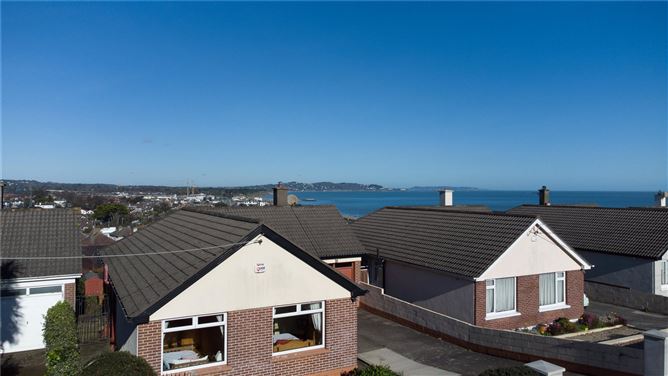4 Raheen Lawn, Bray, Co. Wicklow