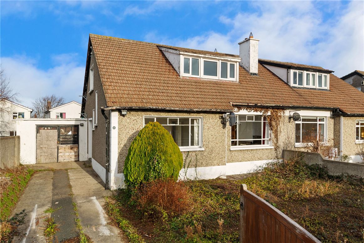 40 Brookville Park, Deansgrange, Blackrock, Co. Dublin
