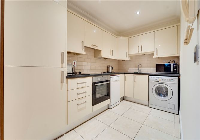 17 Beechdale Court, Ballycullen,   Dublin 24