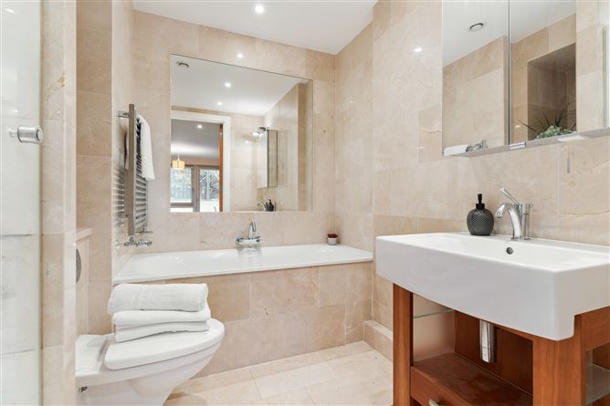 46 Shrewsbury Square, Sandymount Avenue, Ballsbridge, Dublin 4