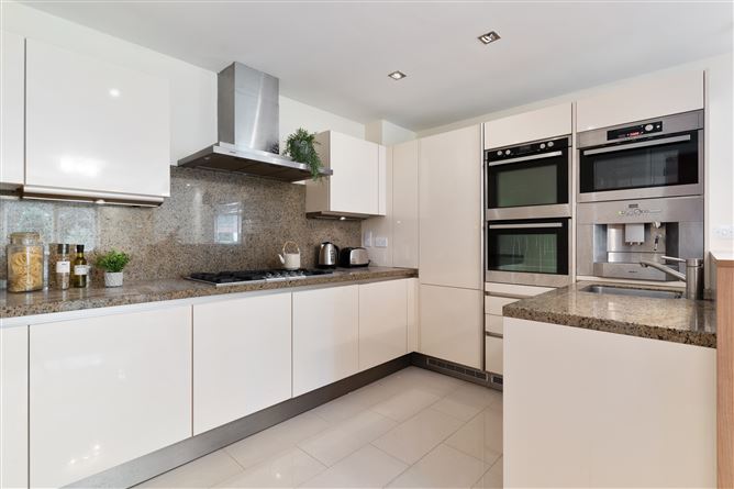 46 Shrewsbury Square, Sandymount Avenue, Ballsbridge, Dublin 4