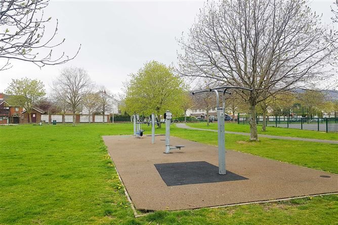 14 Glenbourne Park, Leopardstown Valley, Leopardstown, Dublin 18, County Dublin