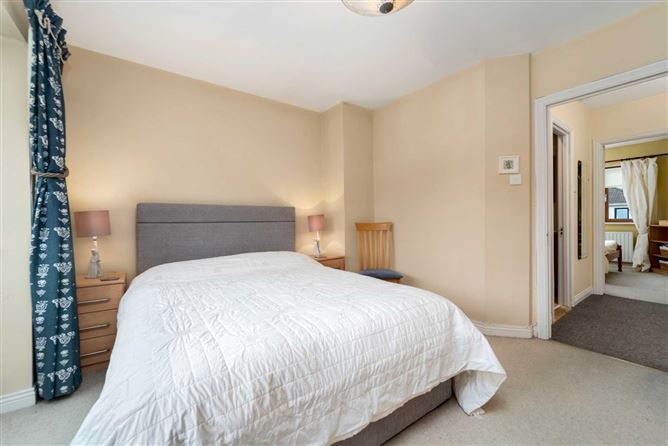 14 Glenbourne Park, Leopardstown Valley, Leopardstown, Dublin 18, County Dublin