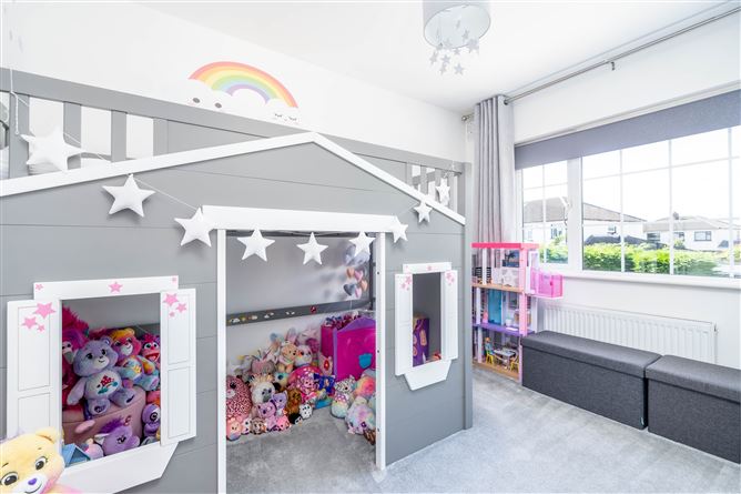 12 Seabury Crescent, Malahide, County Dublin