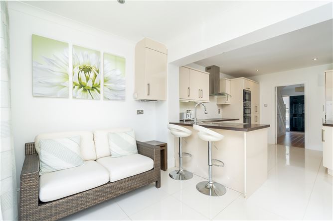 12 Seabury Crescent, Malahide, County Dublin