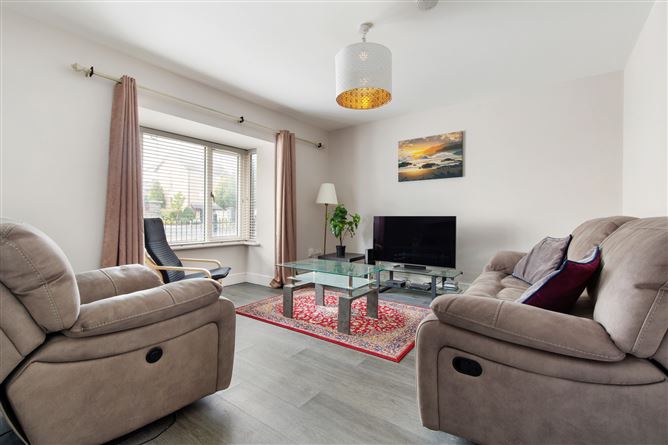 7 Station Road, Hansfield, Dublin 15