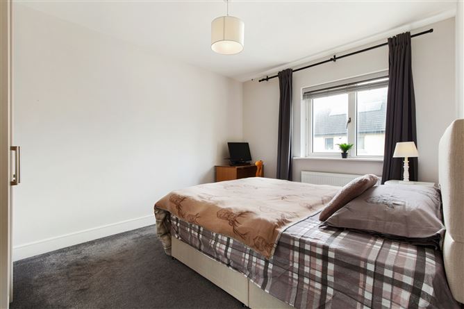 7 Station Road, Hansfield, Dublin 15