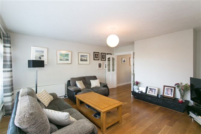 122 Lakelands Close, Stillorgan, Co. Dublin