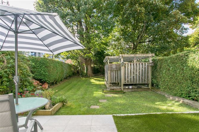 122 Lakelands Close, Stillorgan, Co. Dublin