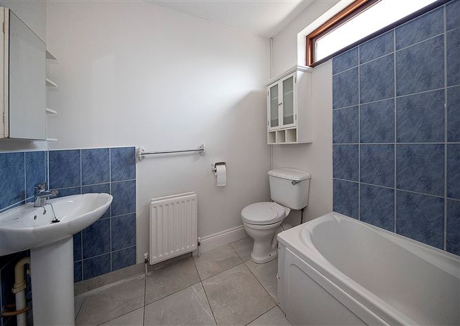 21 Lisfennel Close, Dungarvan, Waterford