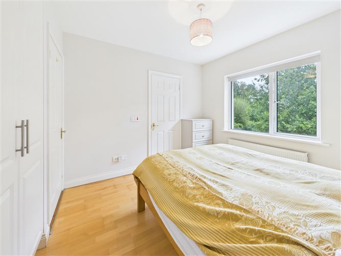 32 The Spinney, Roscommon Town, Co. Roscommon