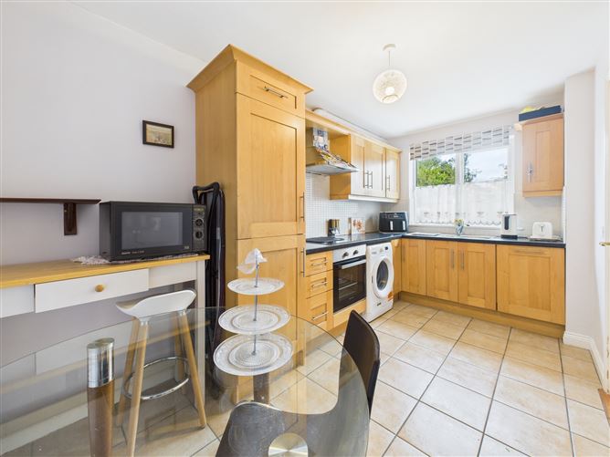 32 The Spinney, Roscommon Town, Co. Roscommon