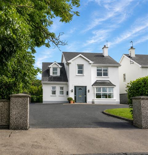 Photo 27 of 29 — 12 Woodfield Drive, Kilrush, Co. Clare