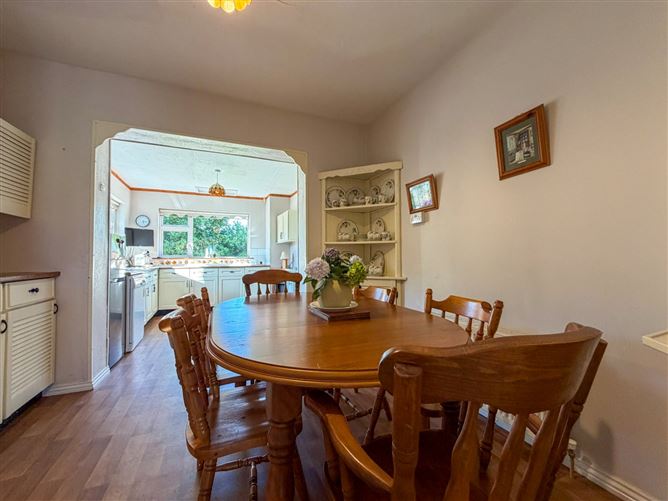 48 Moyola Park, Newcastle, Galway City