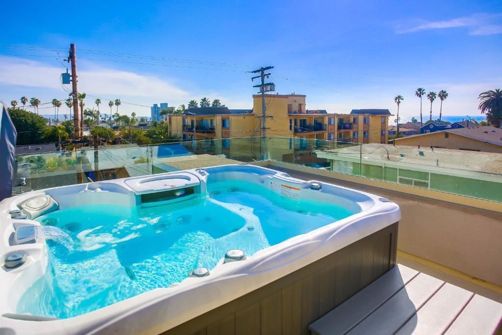 Photo 1 of 10 — Pacific Rooftop Reverie,San Diego,California,USA