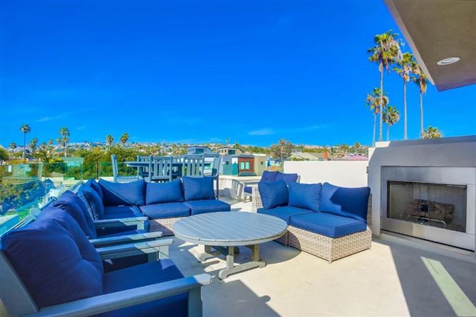 Pacific Rooftop Reverie,San Diego,California,USA