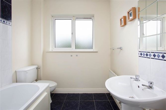 14 Liffey Crescent, Lucan, Dublin