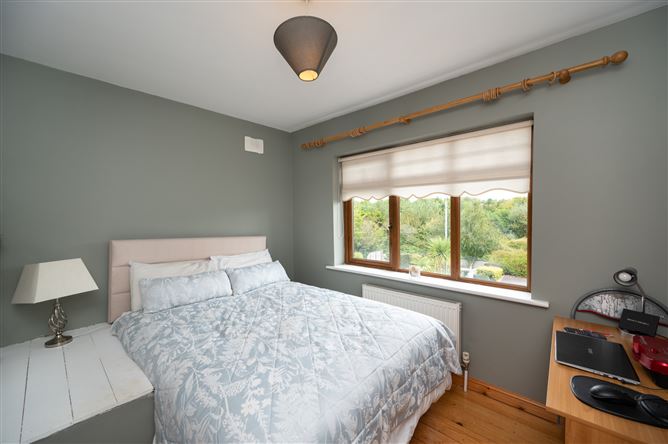 13 Robin Vale, Herons Wood, Carrigaline, Cork