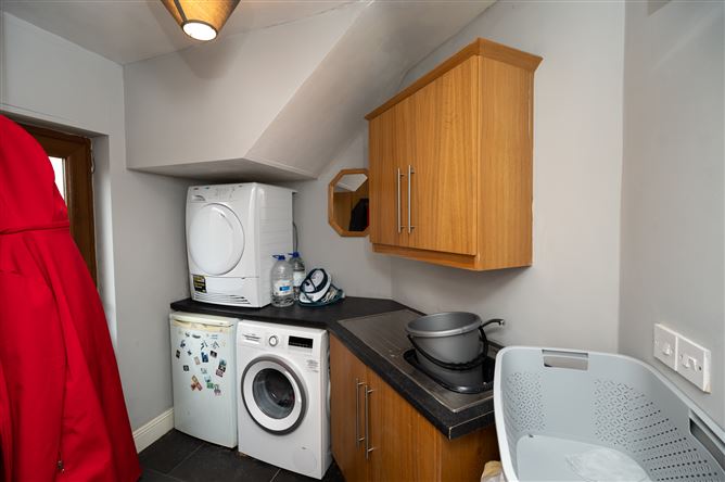 13 Robin Vale, Herons Wood, Carrigaline, Cork