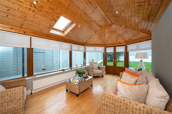 13 Robin Vale, Herons Wood, Carrigaline, Cork