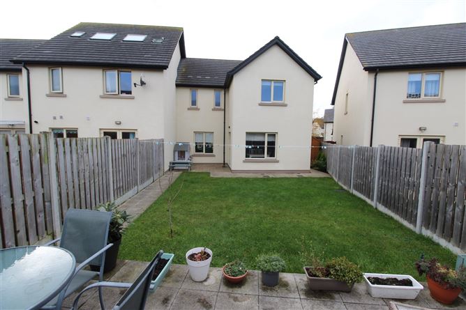 28 Beechwood Gate, Hansfield, Clonsilla, Dublin 15