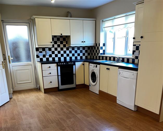 39 Woodgrove Heights, Dunleer, Louth