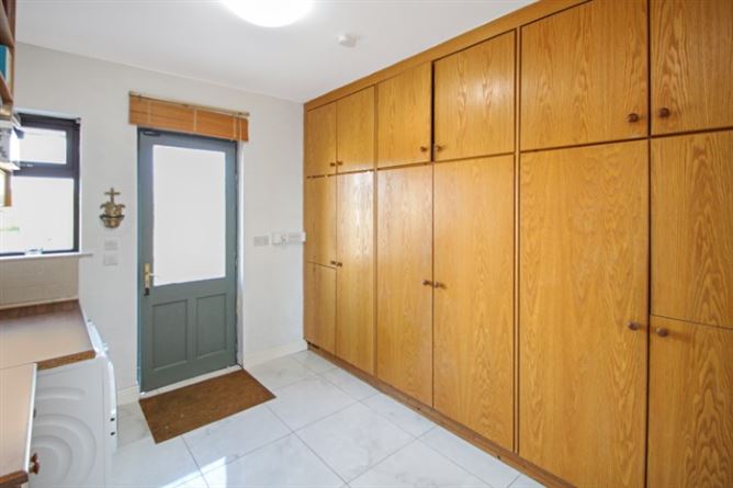 Fairways Lodge, Rinville West, Oranmore, Galway