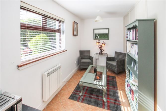 Fairways Lodge, Rinville West, Oranmore, Galway