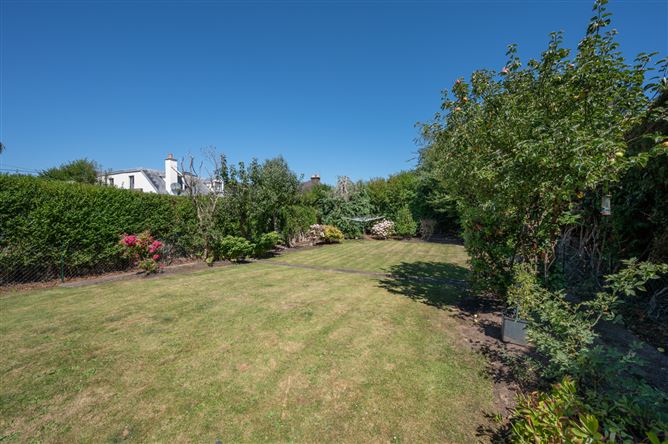 Lauderdale, Loreto Park, Cross Douglas Road, Cork