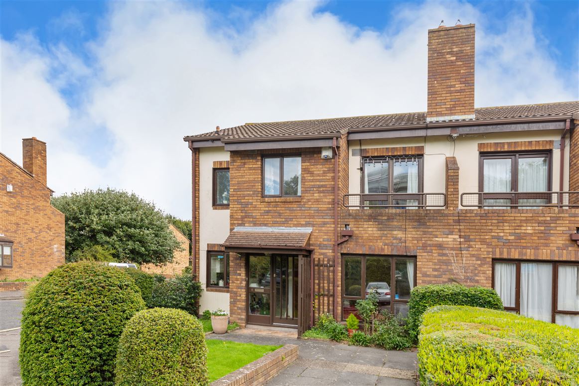 5 Lansdowne Village, Sandymount, Dublin 4