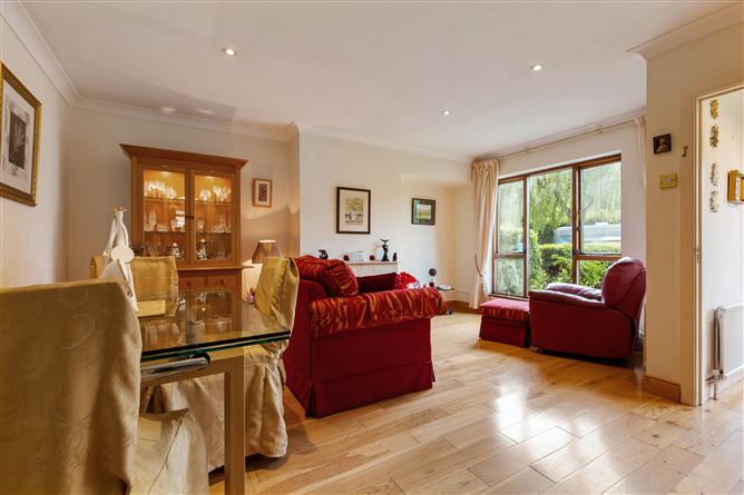 5 Lansdowne Village, Sandymount, Dublin 4