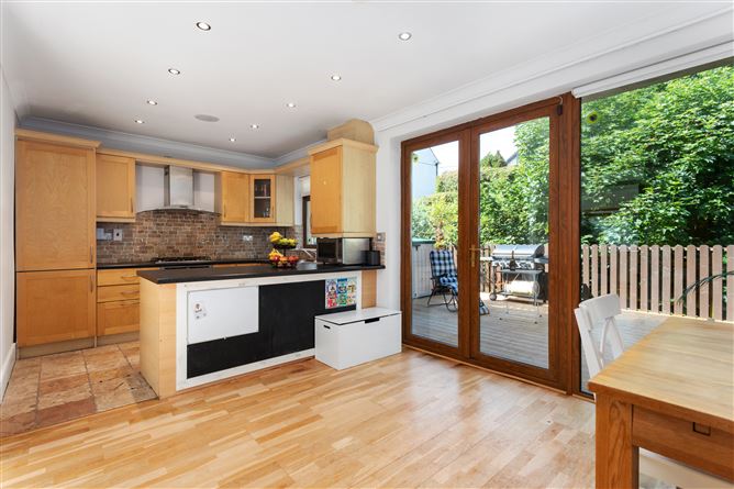 27 Millmount Grove, Dundrum,   Dublin 14