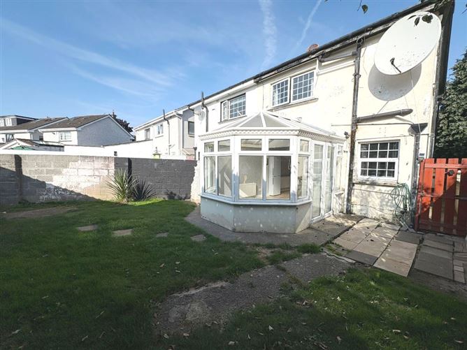 1 Woodvale Crescent, Clonsilla, Dublin 15