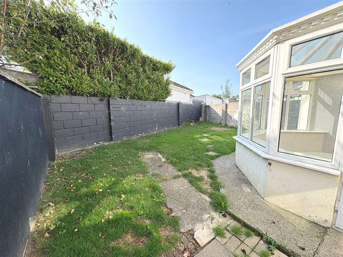 1 Woodvale Crescent, Clonsilla, Dublin 15