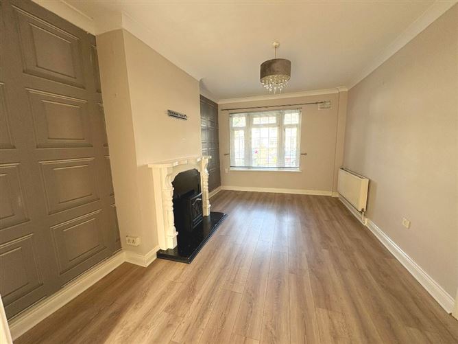 1 Woodvale Crescent, Clonsilla, Dublin 15
