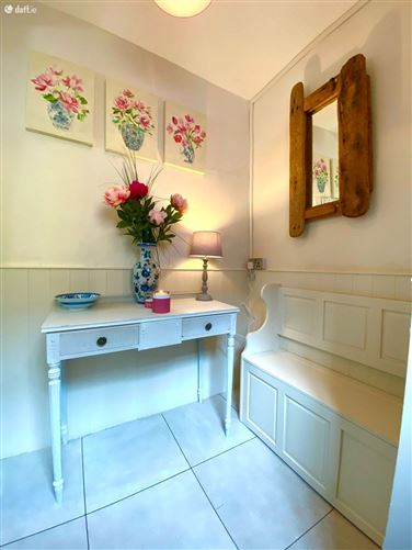 Pink Cottage, Newmans Mall, Kinsale, Cork