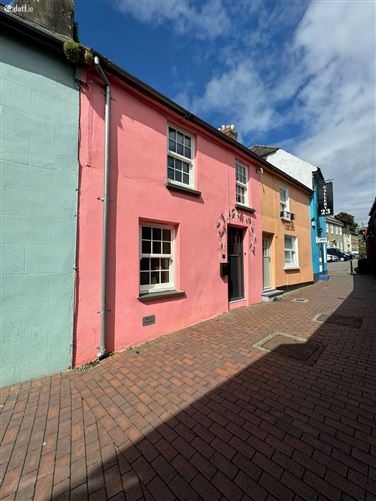 Pink Cottage, Newmans Mall, Kinsale, Cork