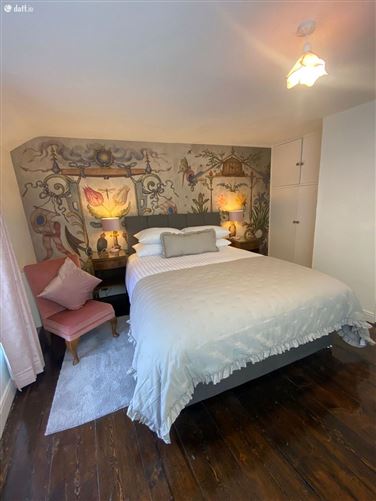 Pink Cottage, Newmans Mall, Kinsale, Cork