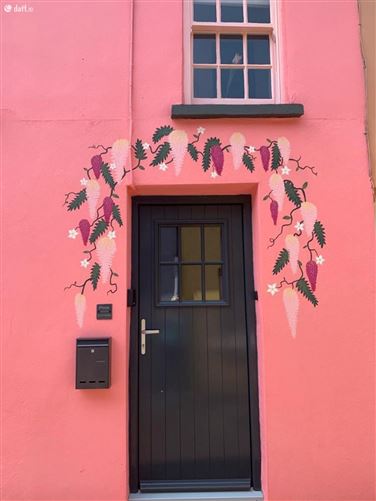 Pink Cottage, Newmans Mall, Kinsale, Cork