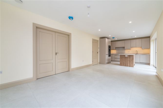 2 Longhill Cottages, Brownstown, The Curragh, Co. Kildare