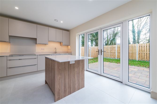 2 Longhill Cottages, Brownstown, The Curragh, Co. Kildare