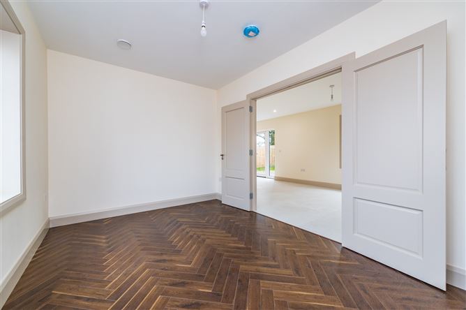 2 Longhill Cottages, Brownstown, The Curragh, Co. Kildare