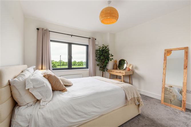 Photo 9 of 24 — 33 Lyreen Drive, Mariavilla, Maynooth, Co. Kildare