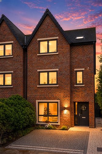 33 Lyreen Drive, Mariavilla, Maynooth, Co. Kildare