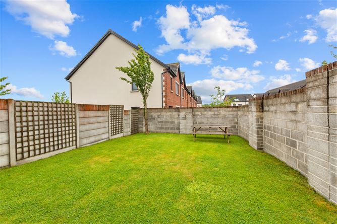 Photo 19 of 24 — 33 Lyreen Drive, Mariavilla, Maynooth, Co. Kildare