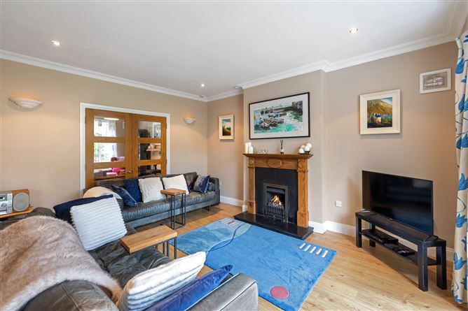 Photo 5 of 21 — 49 Holmwood, Brennanstown Road, Cabinteely, Dublin 18