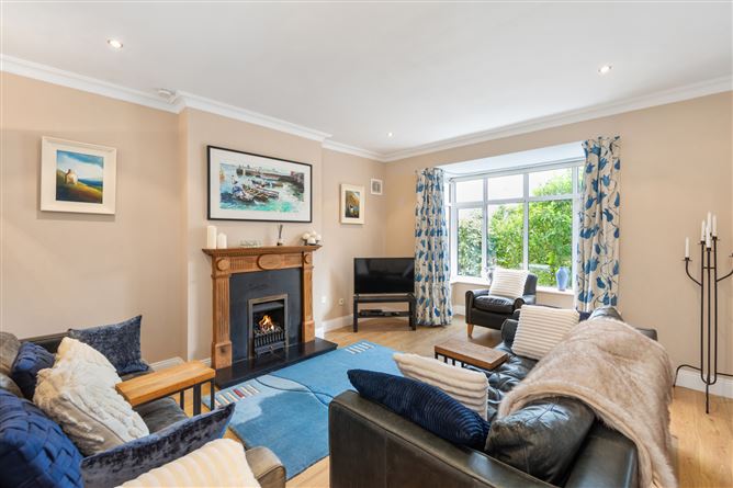 Photo 4 of 21 — 49 Holmwood, Brennanstown Road, Cabinteely, Dublin 18